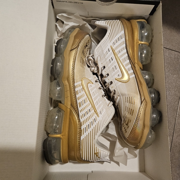 Nike Air Vapormax 360 Gold - Size 7M - Picture 2 of 9